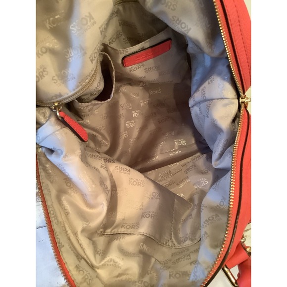 Michael Kors Salmon Color Pebble Leather Hobo Crossbody Bag Purse - Picture 7 of 11